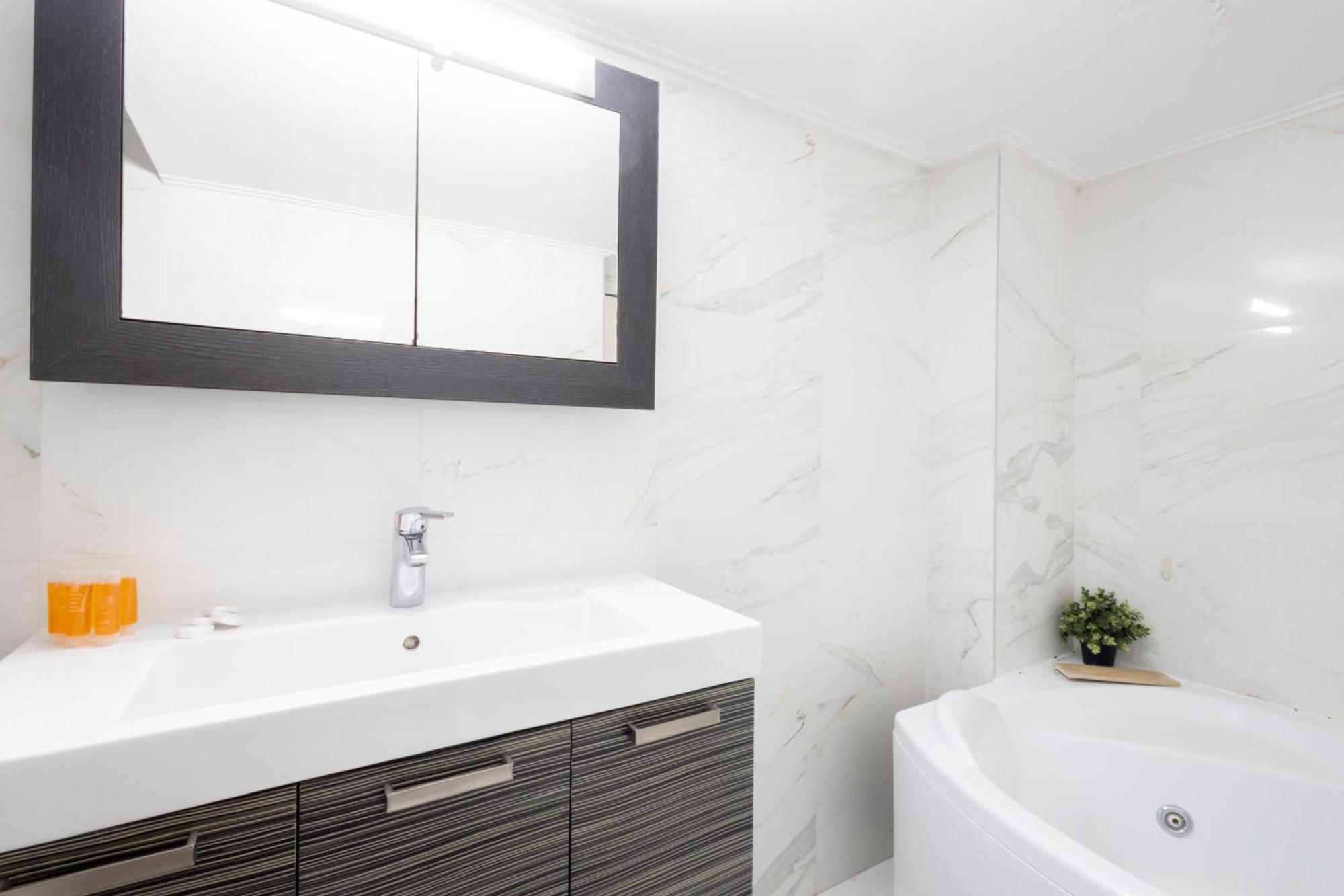 A Luxury & Comfortable Apt In Афіни Екстер'єр фото